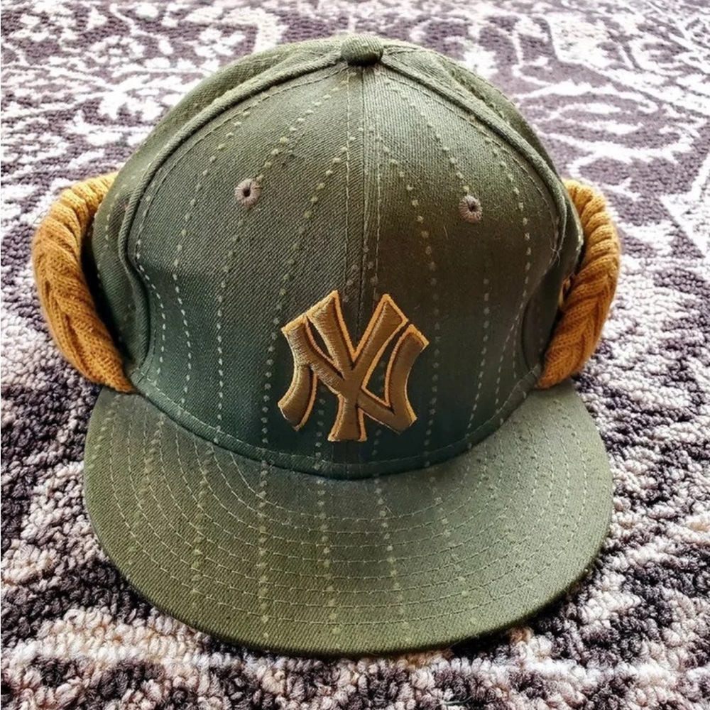 💙💙New York Yankees Winter Fitted Hat